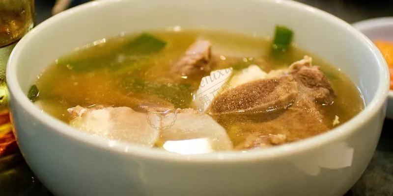 薄荷岛旅游不可错过的特色美食1