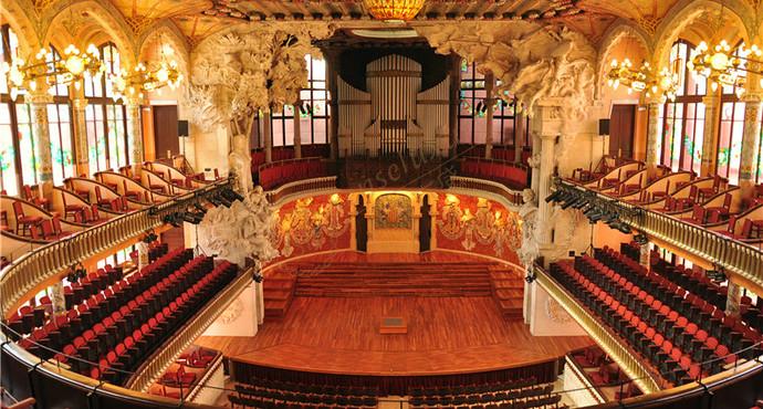 巴塞罗那必去的旅游景点有哪些？1