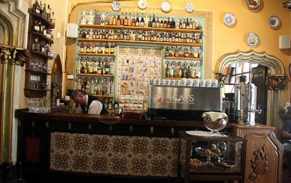 巴塞罗那必去的旅游景点有哪些？2