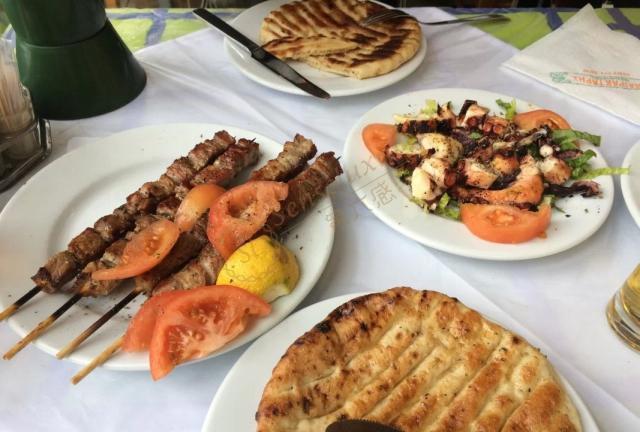 带上这篇攻略，带你了解更全面的圣托里尼岛4