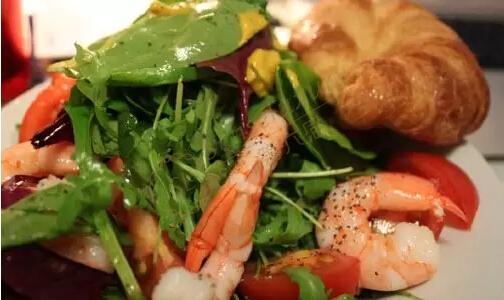 希腊除了感受浪漫，美食也充满了诱惑5