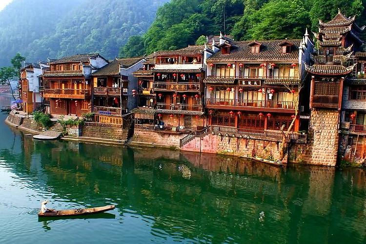 张家界4天自由行攻略，去张家界怎么玩？6