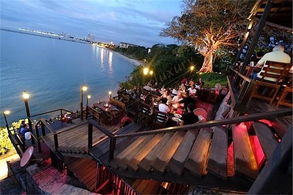 普吉岛都有哪些特色餐厅可以推荐？1