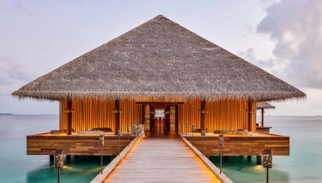 暑期千万别错过拥有小白马之称的马尔代夫娇丽13