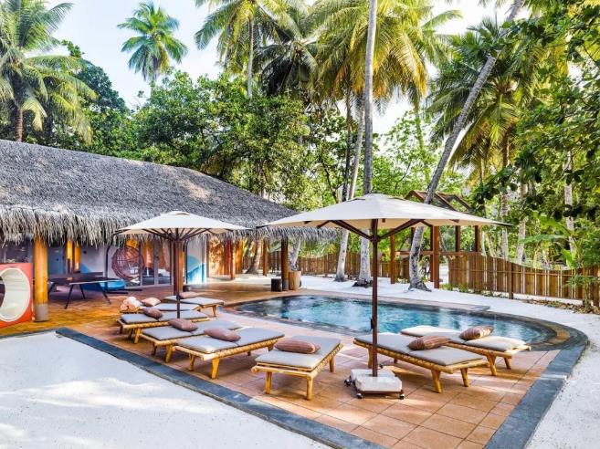 暑期千万别错过拥有小白马之称的马尔代夫娇丽19