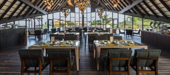 卓美亚JV网红滑梯,马代开放后的度假时光可以这么过11