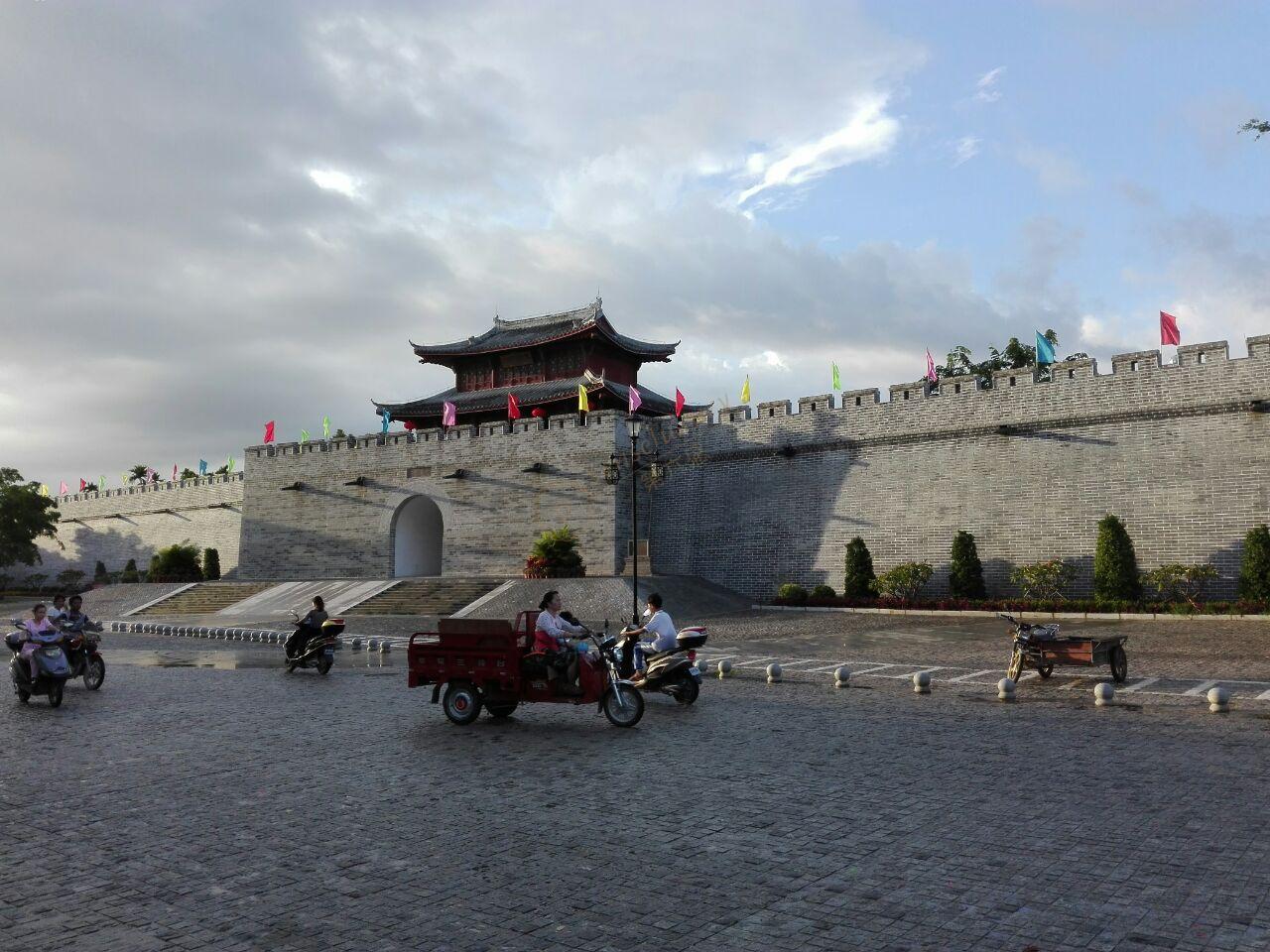 暑期来三亚游玩，热门景点都有哪些呢？6