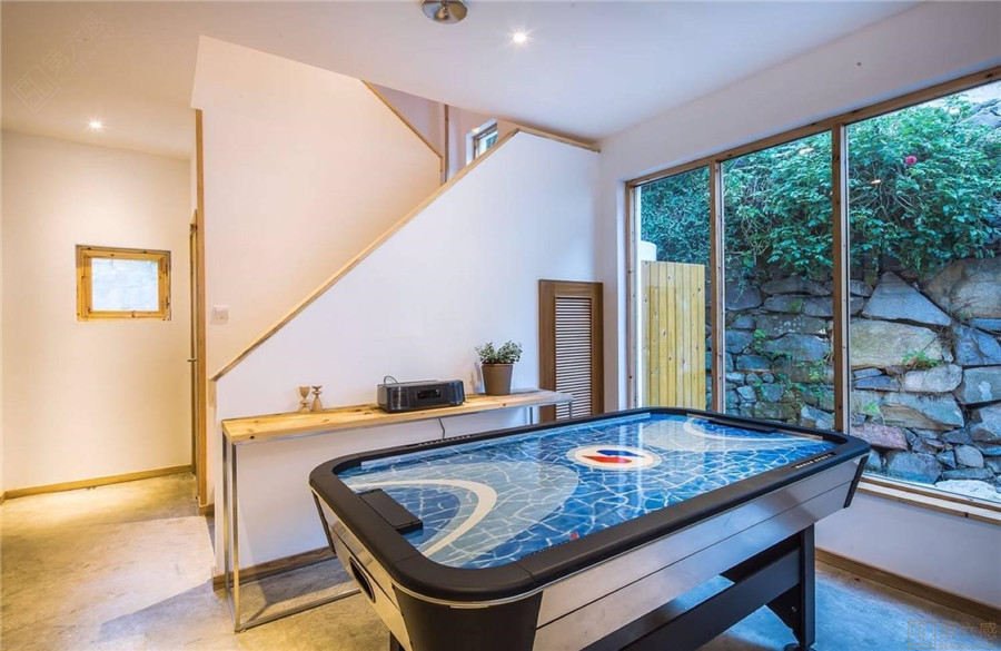 来莫干山旅行的话，住宿问题怎么解决呢？4