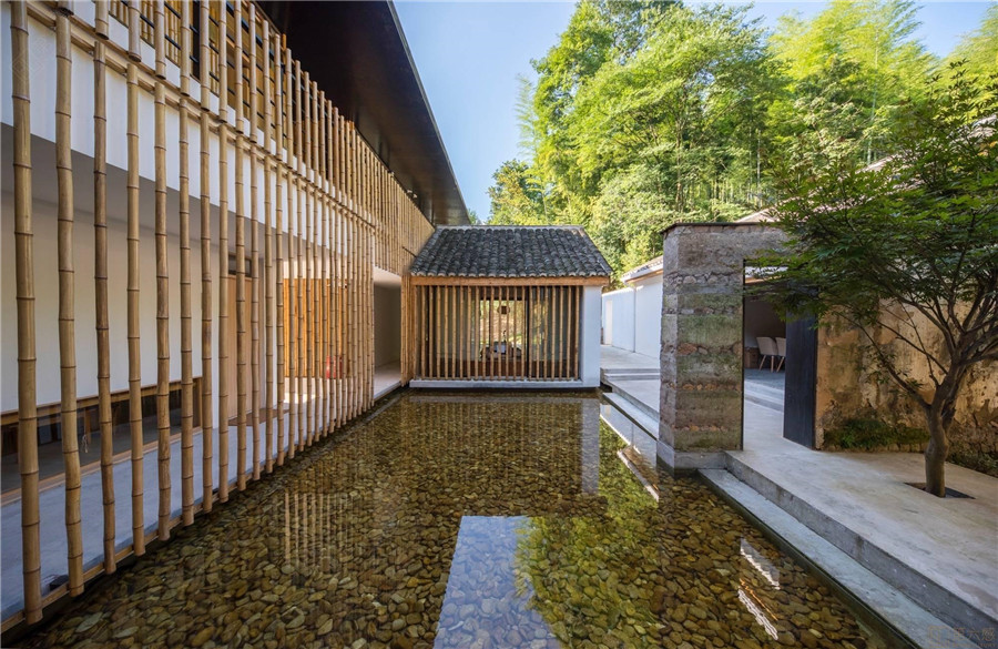 来莫干山旅行的话，住宿问题怎么解决呢？8