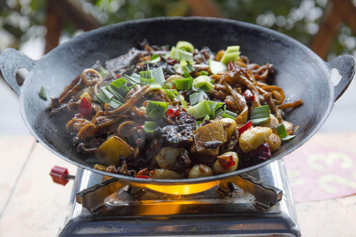 暑期长假临近，何不前往张家界一游呢？5