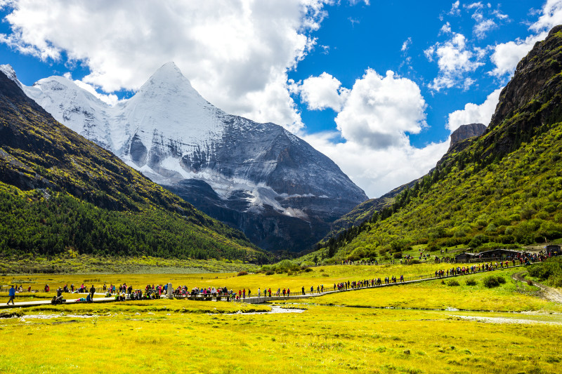 跟着十一稻城亚丁旅游攻略玩转国庆假期吧!6