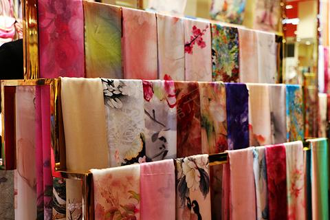 暑期去杭州游玩都有哪些特产值得带？3