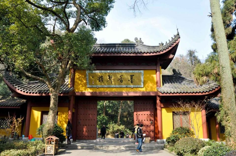 杭州灵隐寺都有哪些好玩的景点?1