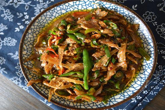 国庆去泸沽湖可以品尝到哪些令人垂涎三尺的美食？4