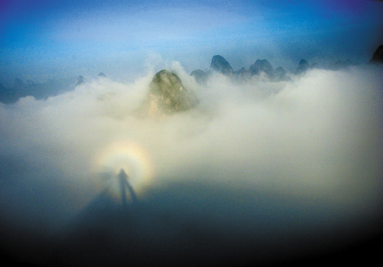 国庆到峨眉山旅游怎样欣赏到自己想看的美景呢？3