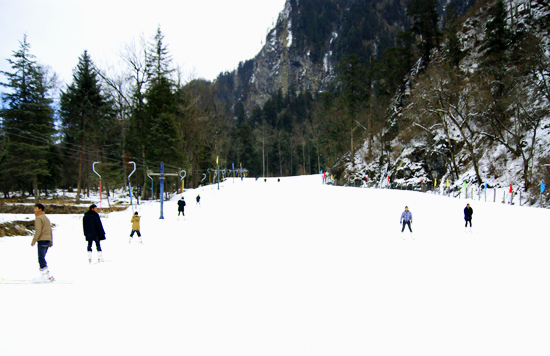 毕棚沟滑雪场,让你在原始森林间来一次穿越之旅4