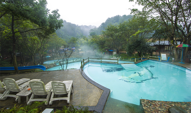 峨眉山温泉酒店大全，将自然风光与温泉巧妙结合3