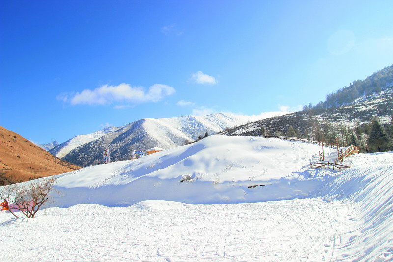 去成都滑雪，都有哪些滑雪场地推荐？5