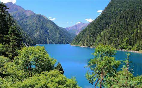 国庆节去九寨沟旅游怎么样?大概要花多少钱?4