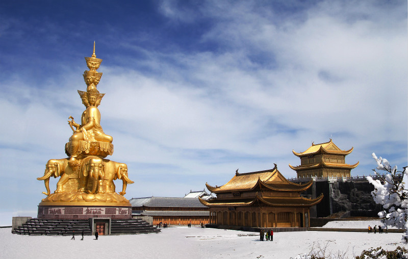 国庆峨眉山徒步旅游线路攻略,登山旅游首选胜地5