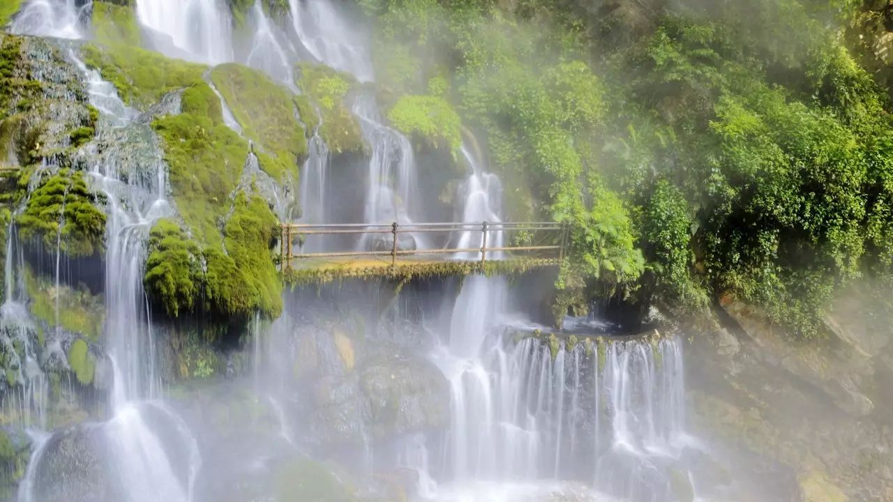 国庆中秋去峨眉山泡温泉,绝对是个好去处!1