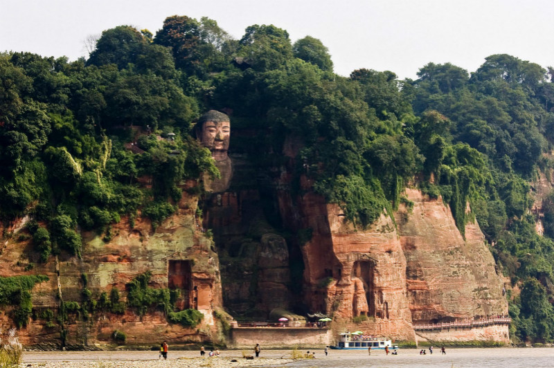 国庆峨眉山旅游攻略，欣赏秀美风光及佛教文化6