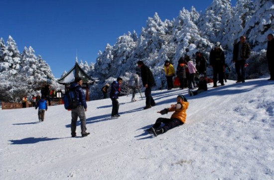 冬季去四川旅游,去哪里滑雪比较好呢?2