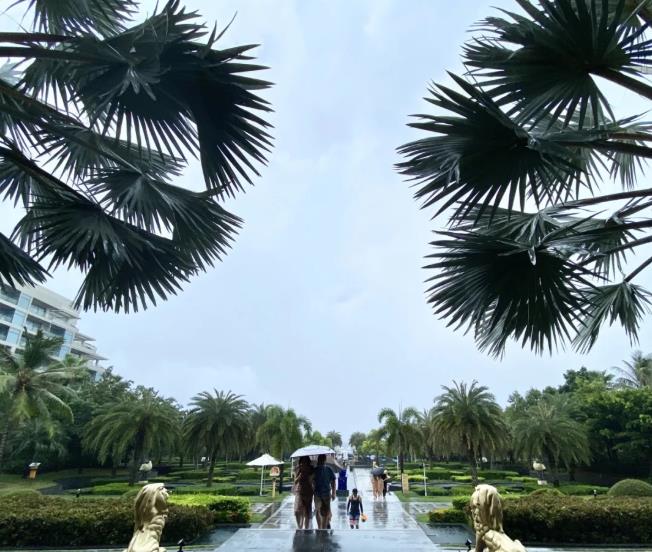 想知道三亚酒店哪家好?跟着小编带你走进三亚3