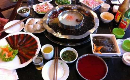 从东南西北方向来看看成都都有哪些美食街?7