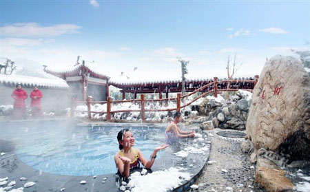 女人为什么要泡温泉？有哪些好处？5