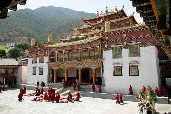 7天6晚香格里拉梅里人文探险之旅5