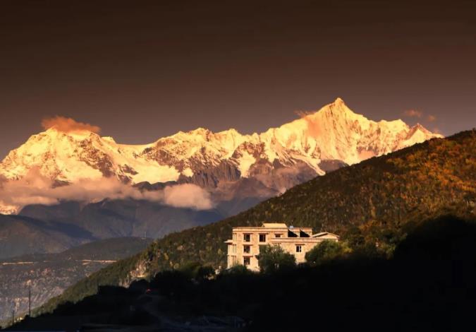 7天6晚香格里拉梅里人文探险之旅7