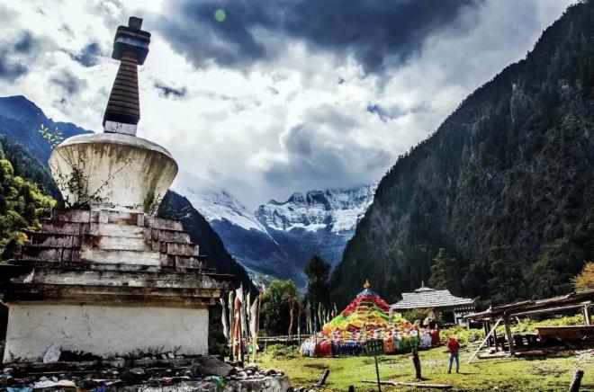 7天6晚香格里拉梅里人文探险之旅10