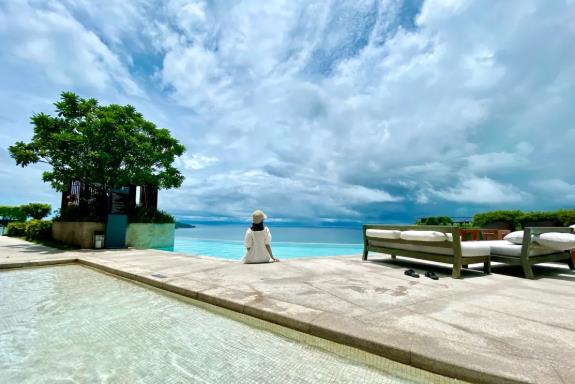 切实体验三亚的豪华酒店，切身对比哪个好？1