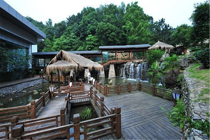 天沐温泉度假旅游攻略，都有哪些特色地方温泉？1