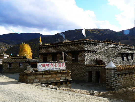 四川冷门温泉都有哪些，享受片刻的宁静5