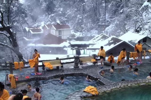春节去四川旅游,都有哪些特色的温泉去处?4