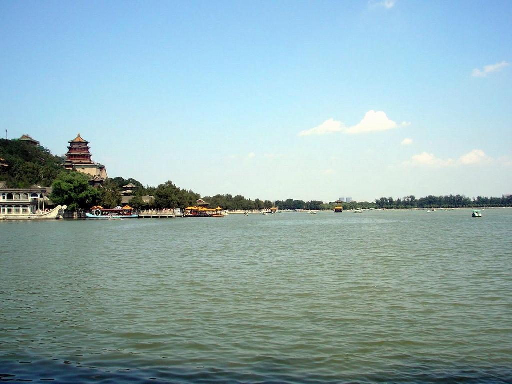 北京颐和园有哪些值得一看的景点？2