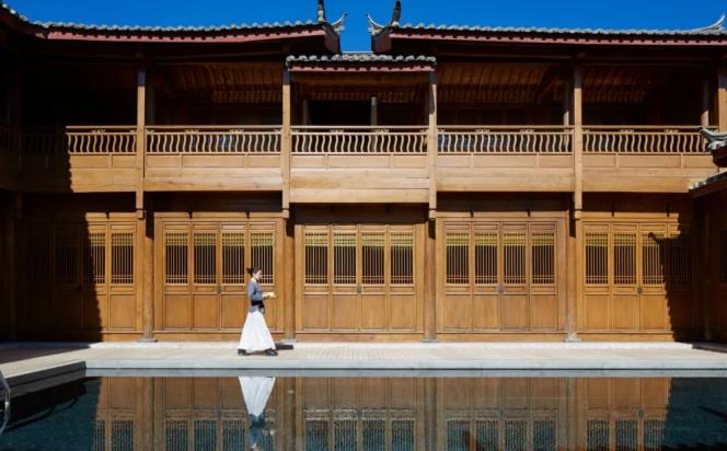 去丽江旅游,体验顶级奢华的住宿8