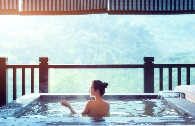 重庆因山城特色被人钟爱，因火锅美食被人垂涎17