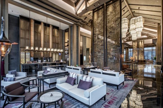 重庆因山城特色被人钟爱，因火锅美食被人垂涎21