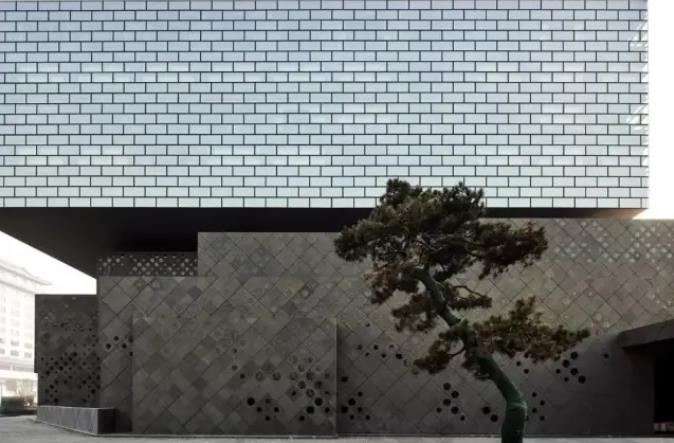 国内立鼎世集团旗下的两家酒店13