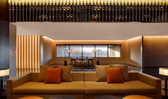 国内立鼎世集团旗下的两家酒店15