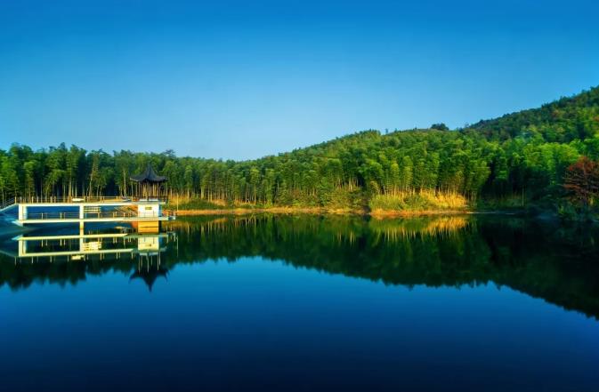 这里有一份国际度假交换攻略,还能边玩边赚钱!8