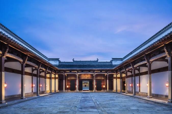 有着「上海威尼斯」之称的朱家角安麓9