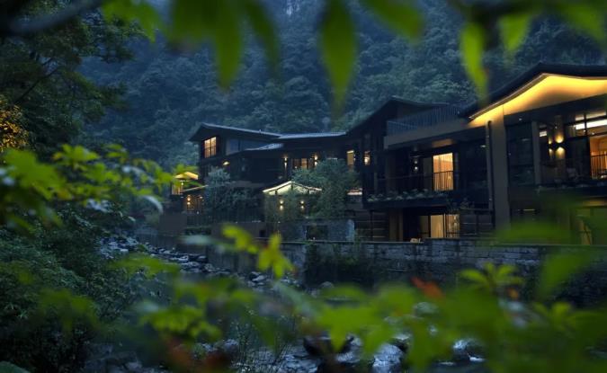 深山之处是“樸鄉”，在重庆卧龙潭寻一处温泉秘境1