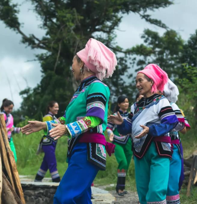 入住康藤红河谷帐篷,品味云南的民俗文化4