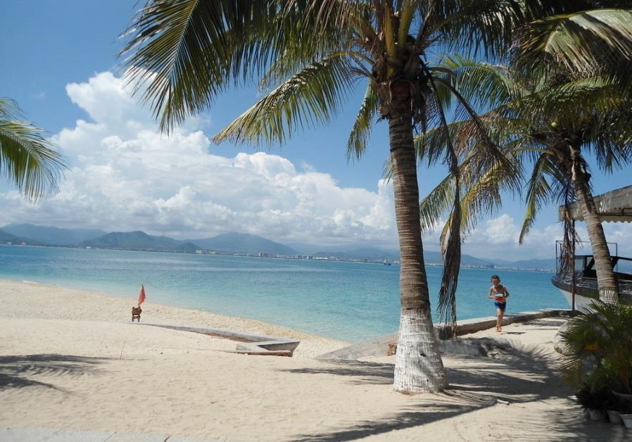 三亚西岛，不可错过的海水浴场和潜水目的地2