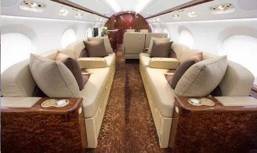 来选择适合您的公务机一起过春节11