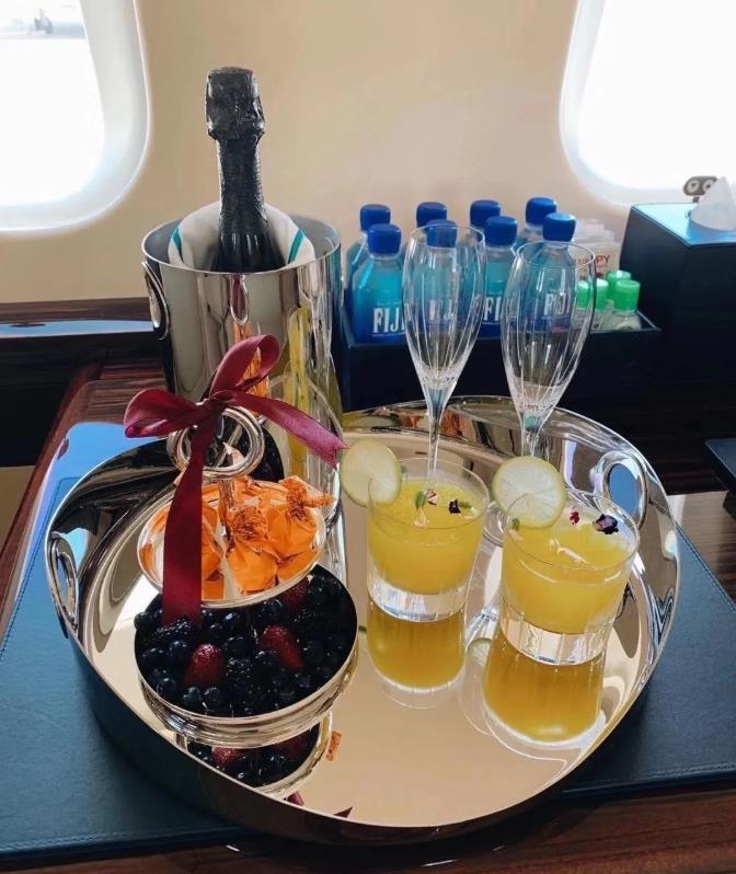 来选择适合您的公务机一起过春节12